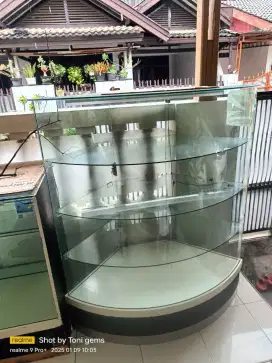 Dijual ETALESE 1 set ukuran counter 3 x 2 M jual cepet dari pada penuh