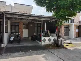 Kanopi baja ringan
