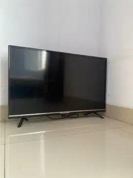 TV LED 24 inch kondisi mati