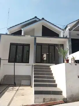 Turun Harga Rumah Bojong Koneng Atas Dekat Universitas Widyatama