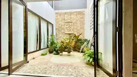 Dijual Rumah semi furnished Discovery Bintaro Jaya