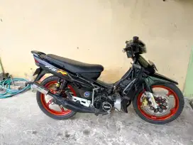 Di jual yamaha Piz r