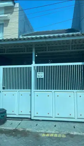Disewakan/Dijual Rumah 2KT