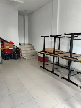 Ruko  Pasar Laris (Ukuran 4x8 m)