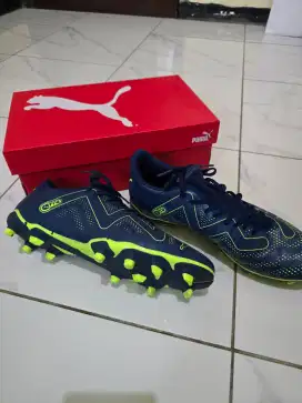 Sepatu Sepakbola Puma Future Play Size 43