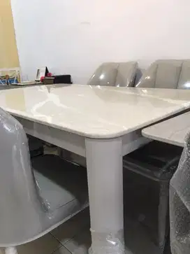 Meja Makan Top Table Marmer (New)