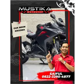 Odo 4rb Simpenan!!Honda CBR 250RR ABS 2017 Black Matte Mulus-Mustika