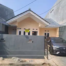 Dijual Cepat Segera Rumah di Komplek Perumahan  Luas