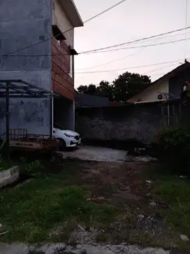 Rumah cluster mungil strategis dekat tol limo cinere