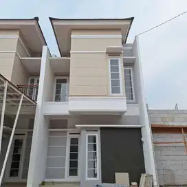 689 Rumah 2 Lt Cantik & Modern Sisa 1 Unit di Pusat Kota, Pamulang