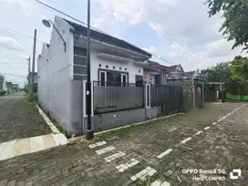 Rumah hook perum Sapphire Karangwangkal dekat kampus UNSOED Purwokerto