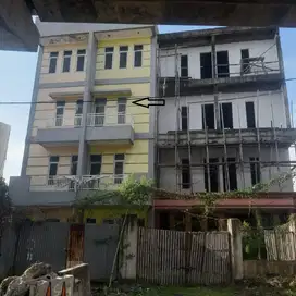 Ruko 4 Lantai Di Cakung, Hanya 4 menit ke Tol Cakung