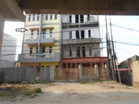 Ruko 4 Lantai Di Cakung Barat, Hanya 4 menit ke Tol Cakung