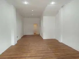 Ruko 3.5 Lantai Taman Palem Baru Renov Siap Pakai Ccok Untuk Bisnis