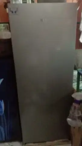 Kulkas Freezer 1 pintu 5rak