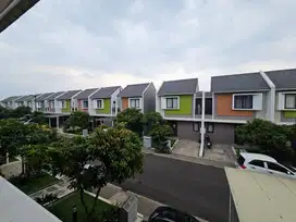 Dijual Rumah Like New di Summarecon Bandung