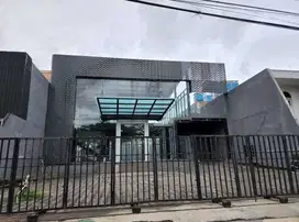 Disewakan ruang usaha di Raya Kertajaya Indah Surabaya