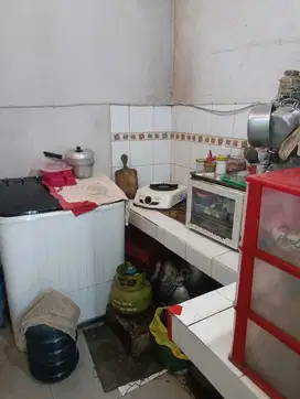 Dijual Rumah Nyaman Siap Huni dan Strategis Cijawura BuahbatuBandung