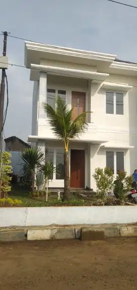 rumah 2 lantai salam cluster sawangan village