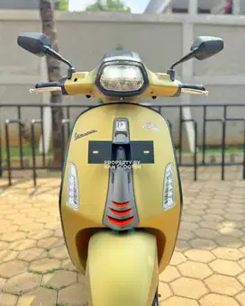 JUAL MURAH VESPA SPRINT S 150 IGET ABS FACELIFT 2024  MULUS