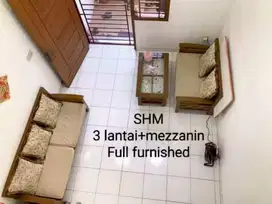 Dijual rumah di Pademangan 3 lantai + mezzanine