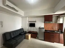 Apartemen Green Lake Sunter 2BR furnish, view danau, sewa murmer