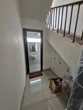 Dijual Rumah Mewah Minimalis Modern Furnsih Di Area Exlusive Podomoro