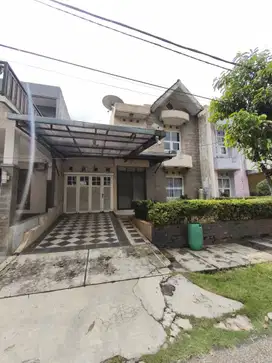Dijual Rumah Cluster Meadow Green Lippo Cikarang