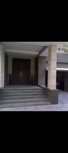 Jual murah rumah mewah di jl eyckman