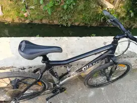 Sepeda mtb/gunung Import merk GIANT