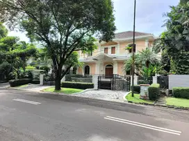 RUMAH MEWAH PONDOK INDAH, MEGAH SIAP HUNI DI LOKASI TERBAIK