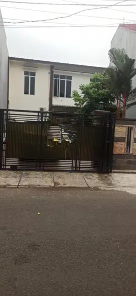 Jual rumah 2 lantai siap huni di Kosambi baru dekat greenlike citi