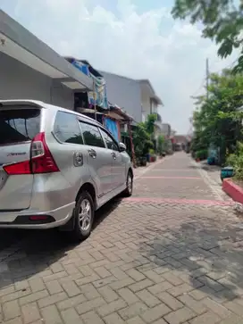 Murah dikontrakkan rumah strategis Ngagel tengah kota