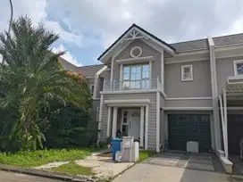 Dijual cepat Rumah 2 lt FULL renov n furnish di Suvarna Sutera