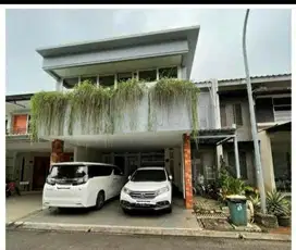 Dijual Rumah Mewah kawasan premium Greenpark Residence Jatiwarna