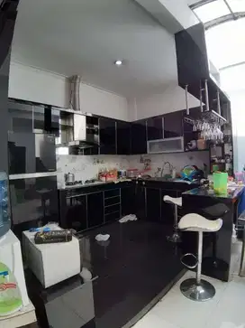 Jual Rumah taman holis indah 2