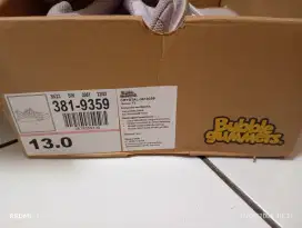 Sepatu anak LED merk BATA bubble Gummers ungu soft..