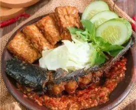 Dicari juru masak / koki resto pecel lele