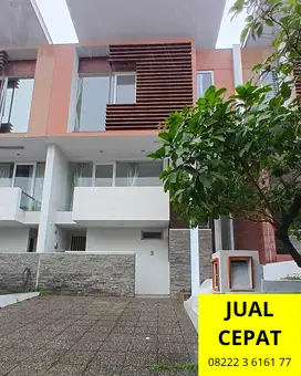 Rumah Mewah di Cluster Exclusive Citra 7