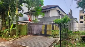 Dijual Rumah Bintaro Sektor 7 Siap Huni Halaman Luas 217962