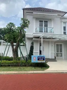 Rumah Mewah Carillo Boston Village Gading Serpong