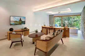 COSY VILLA RETREAT WITH FOREST VIEW AND JACUZZI IN UBUD