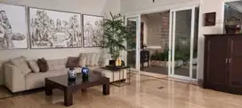 Puri Indah ! Rumah bagus Siap Huni! Lokasi bagus!
