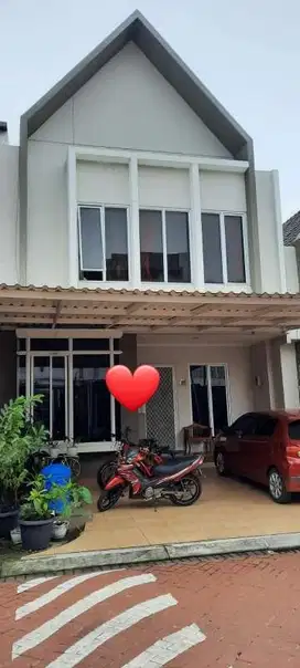dijual rumah siap huni lokasi strategis