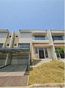 Rumah Golf Island Pantai indah kapuk 12x30 walnut brand new bisa KPR