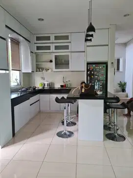 Rumah Cantik Siap Huni Lokasi Strategis Harga Termurah