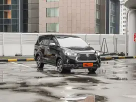 TOYOTA INNOVA VENTURER 2.4 AT DIESEL TAHUN 2022 PUTIH