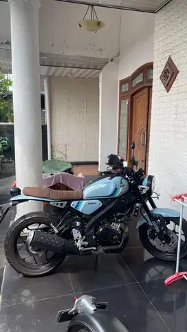 YAMAHA XSR 155 BLUE