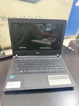 LAPTOP ACER RAM 4 GB SSD 128 GB MULUS