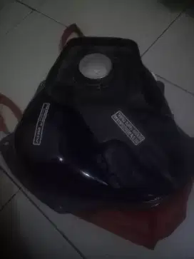 Tangki bensin vario
